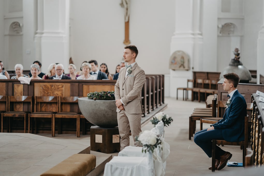 Hochzeit in der Altstadt von Bamberg, mit Trauung in einer historischen Kirche