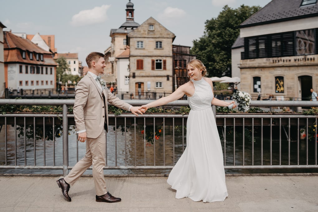 Hochzeit in der Altstadt von Bamberg, mit Trauung in einer historischen Kirche